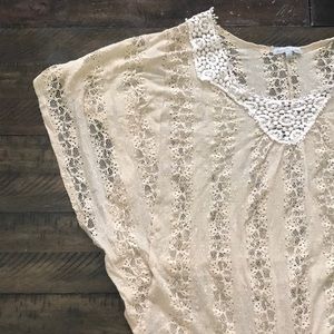 ✢ cream lace bat wing blouse ✢